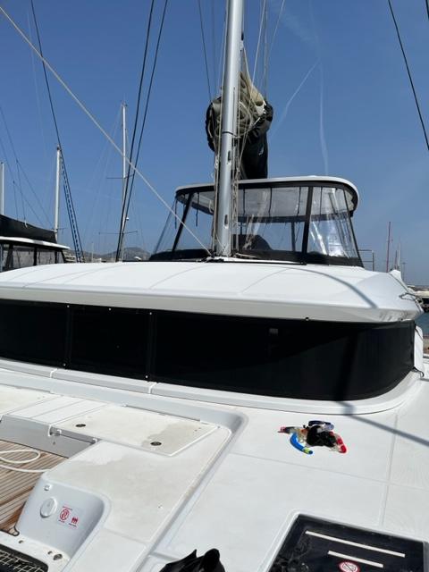 Shilouette | Lagoon 50 photo 10