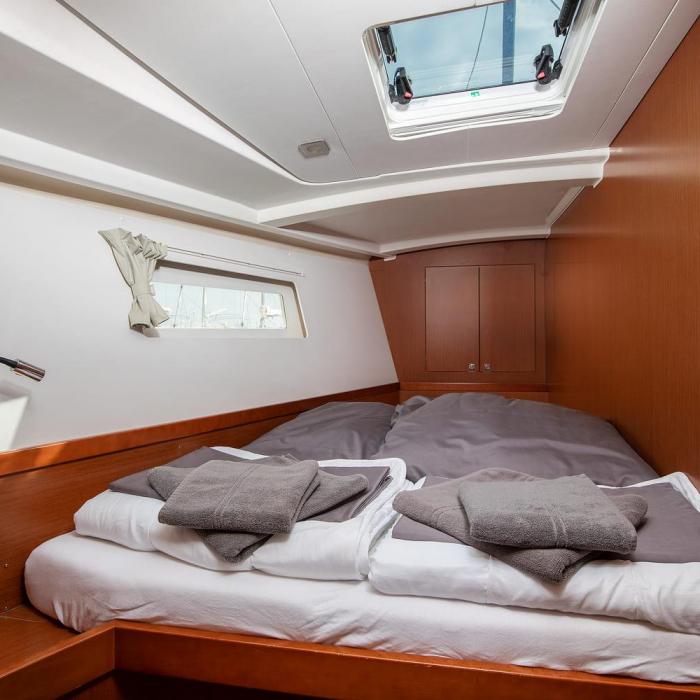 Mare Aeolos | Oceanis 45 photo 11