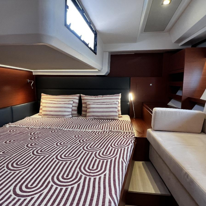 MiR | Hanse 548 photo 38