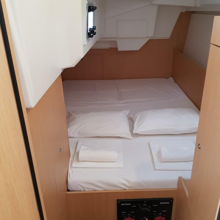 Kolibri | Oceanis 35.1 photo 10