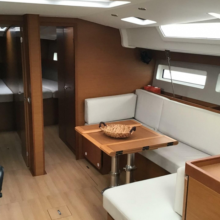 Helia | Sun Odyssey 490 photo 5