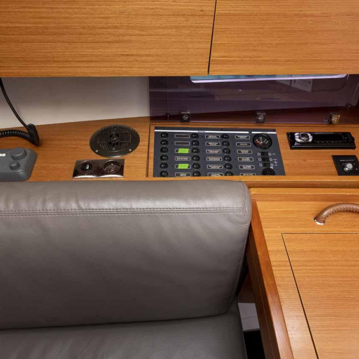 Shakey Ground | Dufour 360 GL photo 8