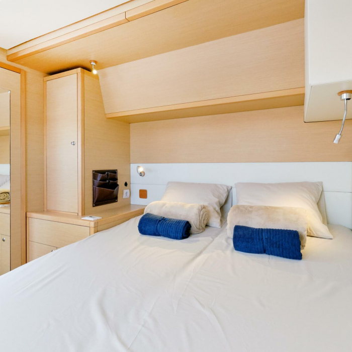 Neptuno | Lagoon 52F photo 63