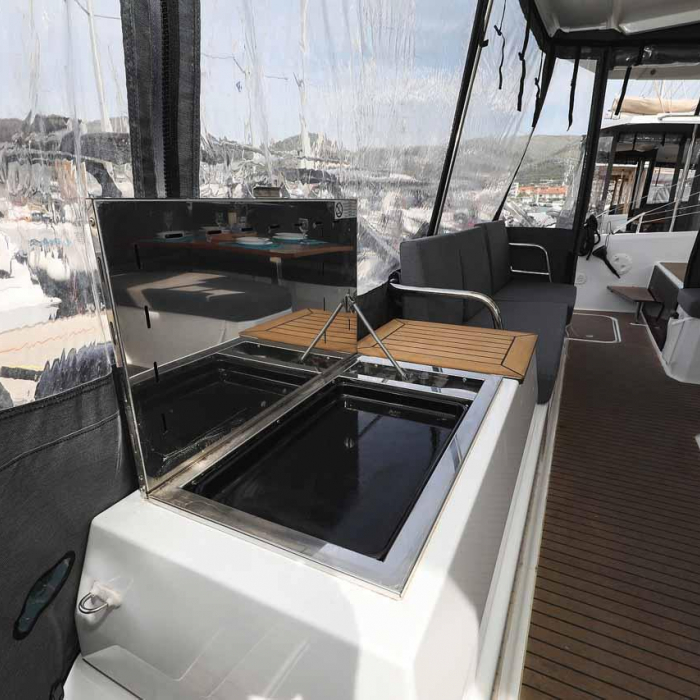 Ariel | Fountaine Pajot Astrea 42 photo 19