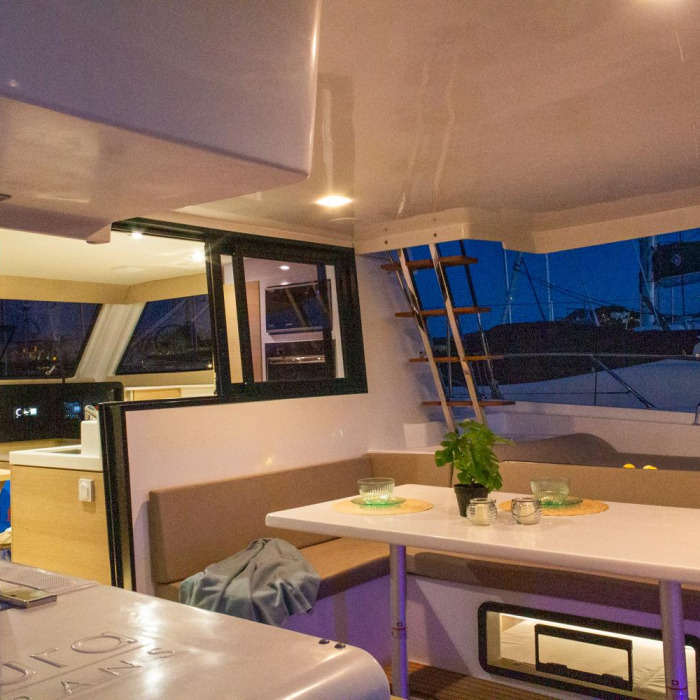 Flor de Ibiza | Aventura 37 photo 1