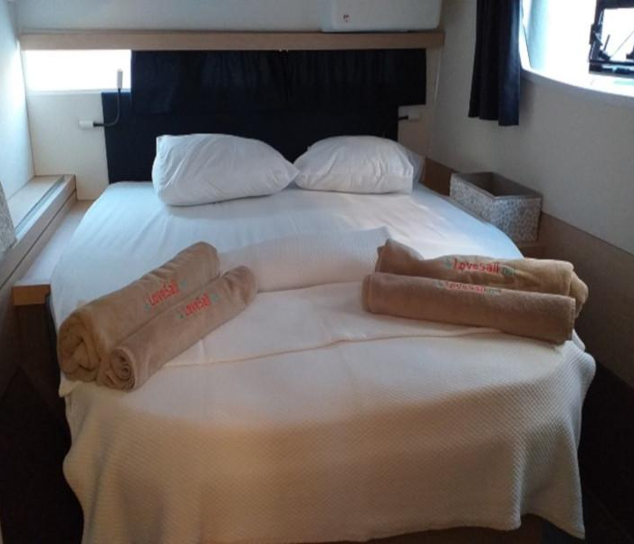 El Camino | Fountaine Pajot LUCIA 40 photo 11