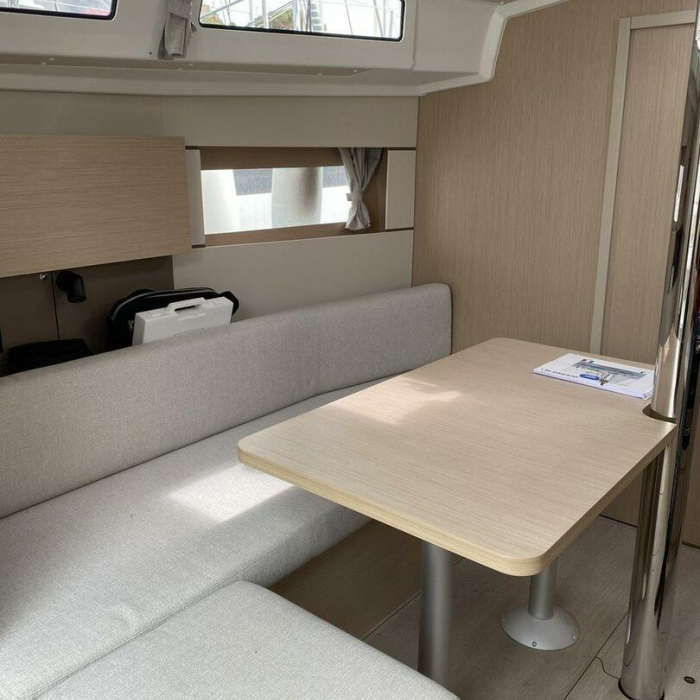 Sea Wolf | Oceanis 38.1 photo 5