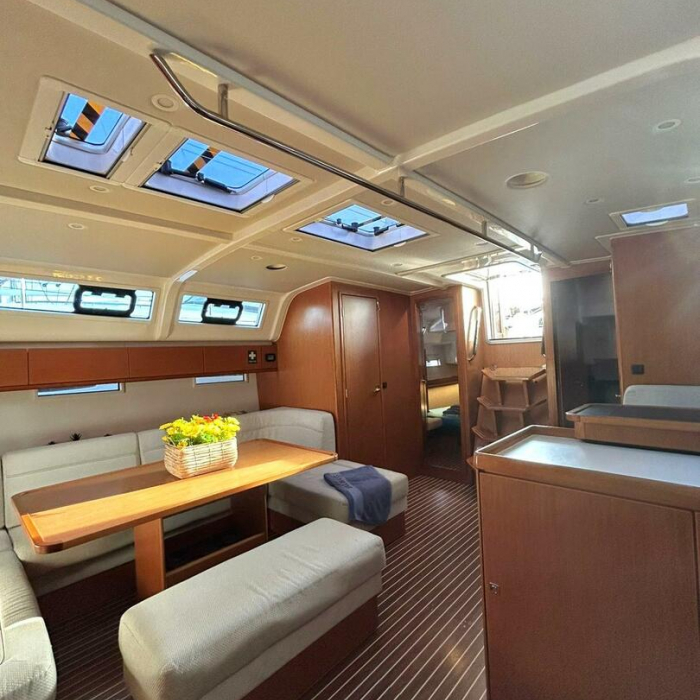 Leonidas VI | Bavaria cruiser 51 photo 6