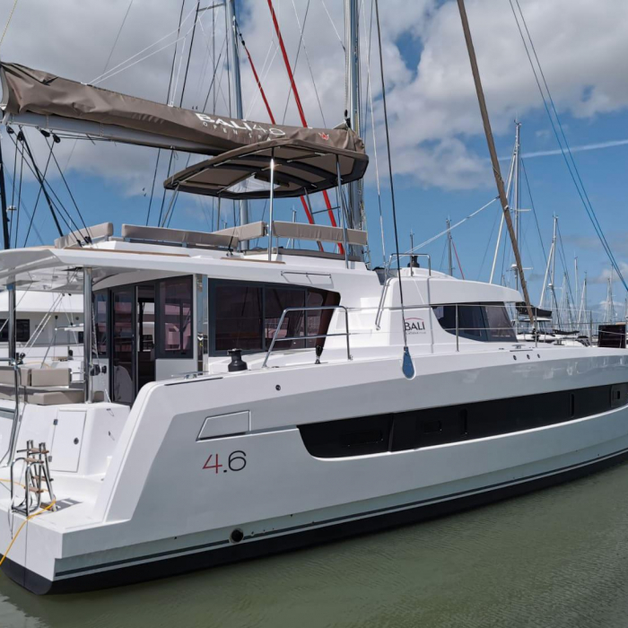 Moderna - A/C, Generator, WM, Solar Panel, BBQ | Bali 4.6 photo 11