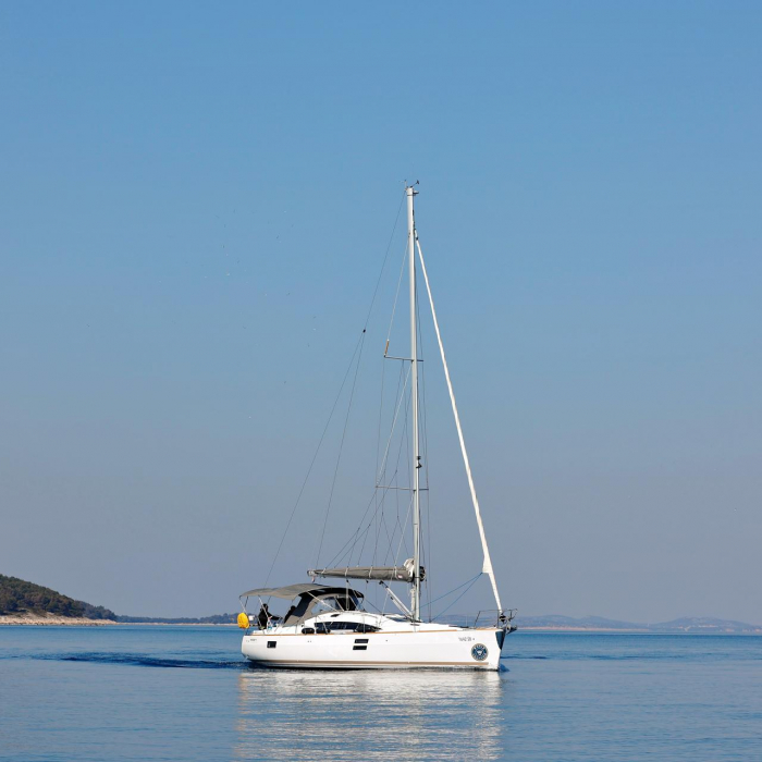 Hulk | Elan Impression 40 photo 4