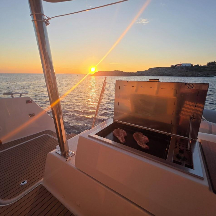 Fugu II | ELBA 45 A/C & GEN photo 12