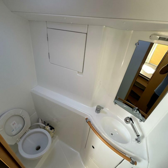 Miko | Lagoon 380 Owner photo 12