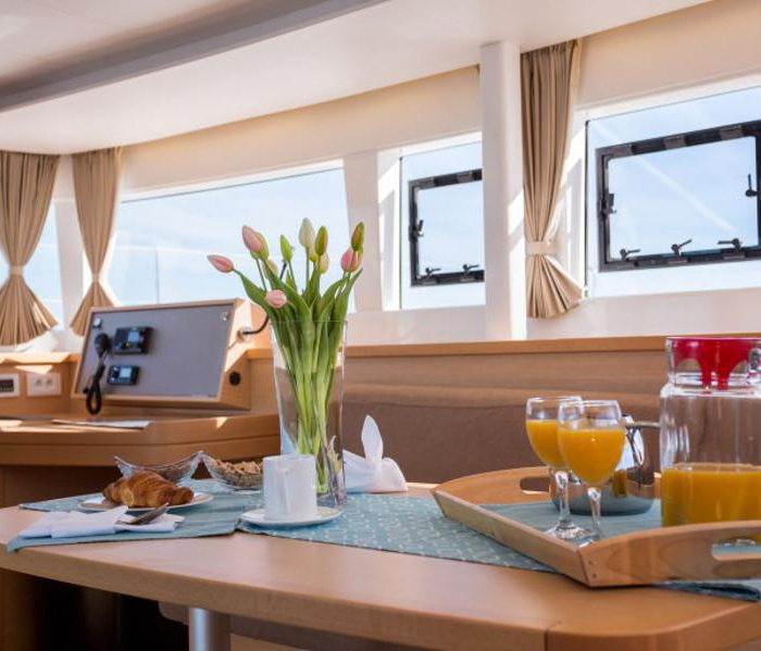 BRIGHT MOON | Lagoon 450 F Luxury photo 10