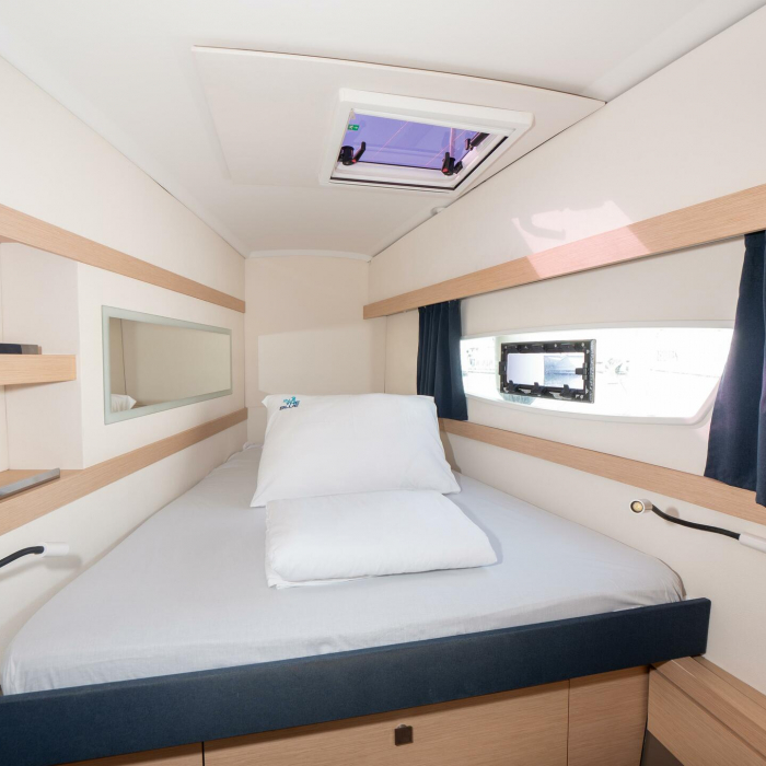 Stella Luna | Fountaine Pajot LUCIA 40 photo 10