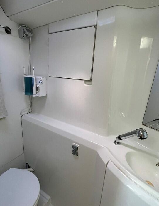 Bilbilis | Lagoon 380 photo 15