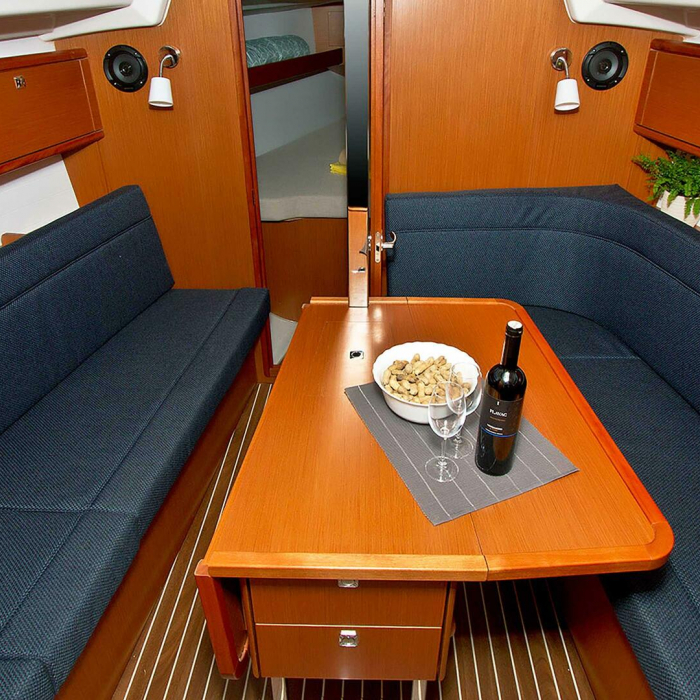 Mrduja | Bavaria Cruiser 34 photo 11