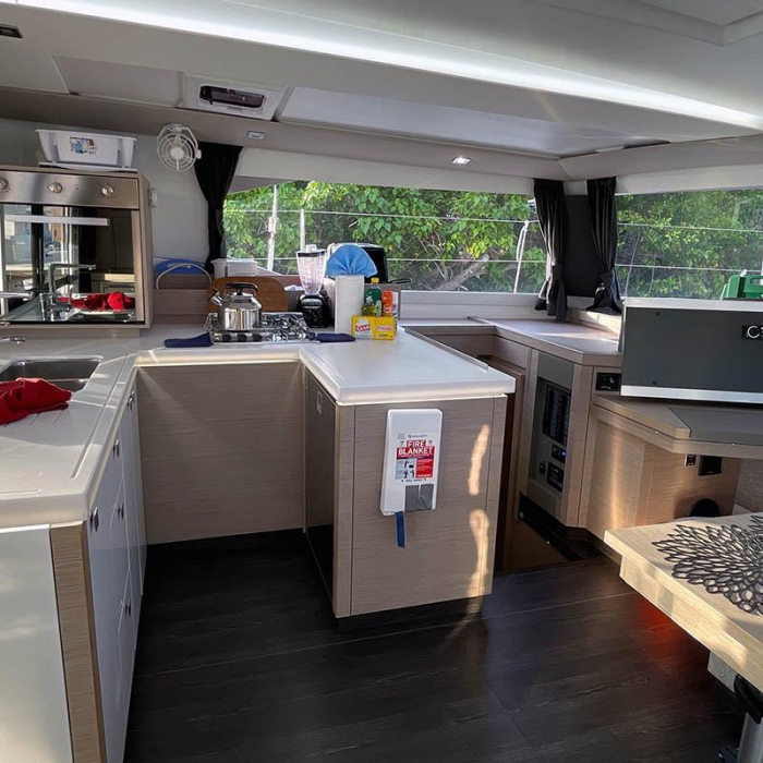 Carpe Diem  - BVI | Fountaine Pajot Astrea 42 photo 16
