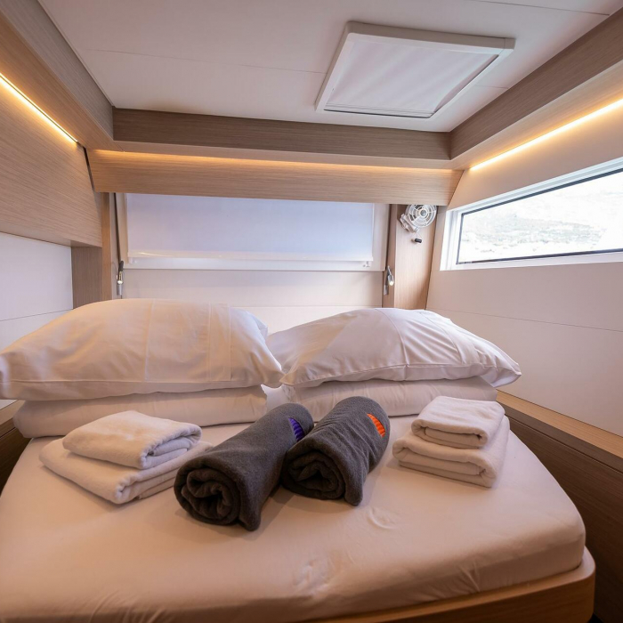 Lavina | Lagoon 51 photo 29