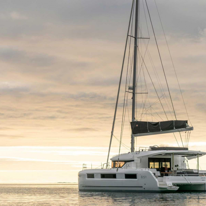 Athena Blu | Lagoon 51 photo 7