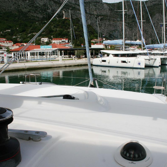 Wera of Sweden | Lagoon 40 photo 5