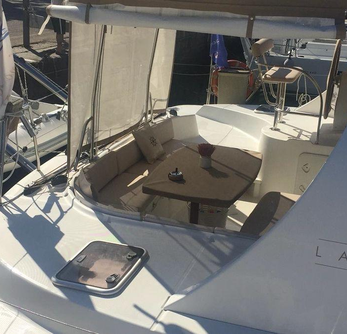 Dory | Lagoon 440 photo 2