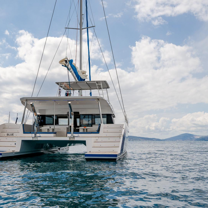 Blue | Luna 49 photo 27