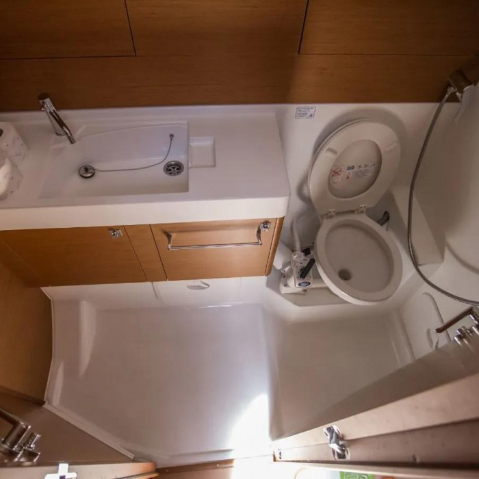 Freya | Sun Odyssey 519 photo 9