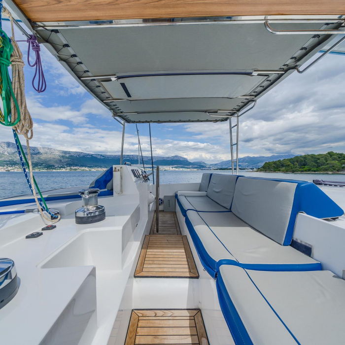 Blue | Luna 49 photo 16