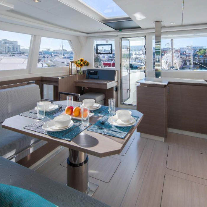  | Moorings 4200/3 photo 8