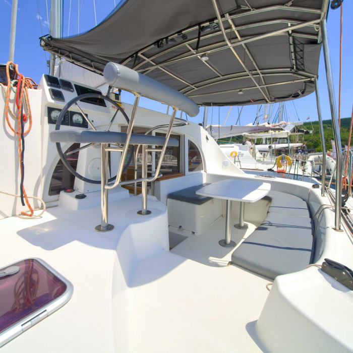 Xenia | Lagoon 380 photo 16