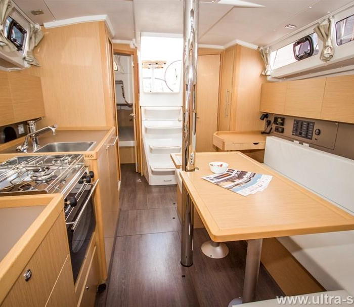 Gaston | Oceanis 35 photo 6