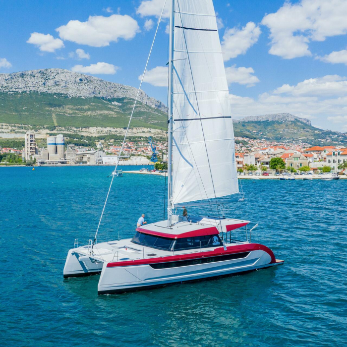 Katamaran | Luna 49 photo 13