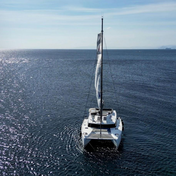 Olympus - Green Wave | Fountaine Pajot 45 photo 8