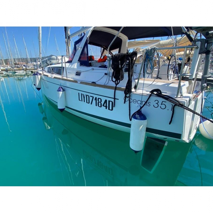 Nodus | Oceanis 35.1 photo 11