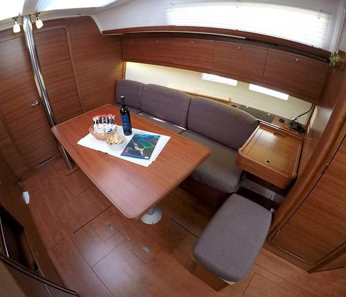 Major Tom | Dufour 382 GL photo 8