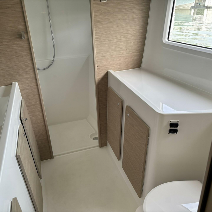 FINE GIRL | Lagoon 42 photo 13