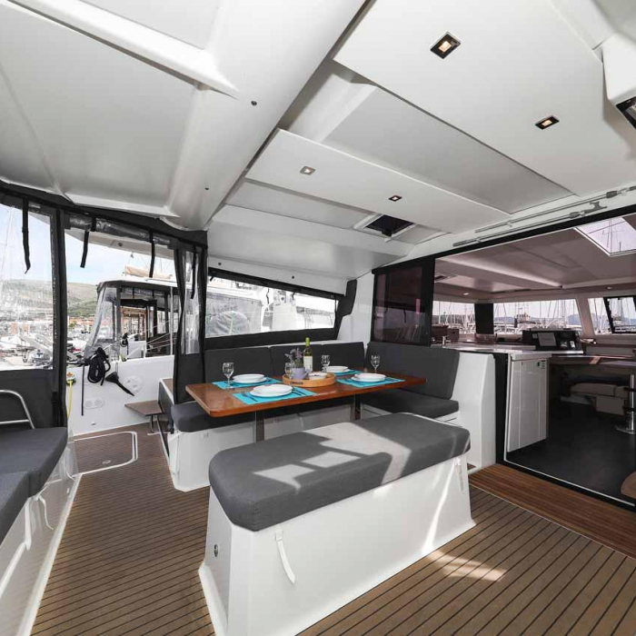 Ariel | Fountaine Pajot Astrea 42 photo 20