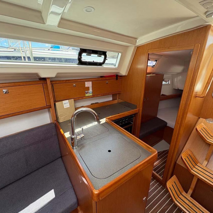 Fünfland | Bavaria Cruiser 34 photo 4