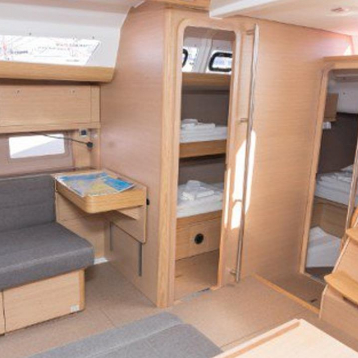 Jana | Dufour 512 Grand Large photo 6