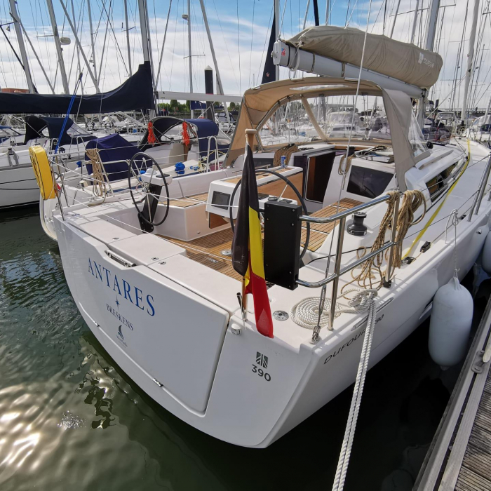Antares | Dufour 390 Grand Large photo 3