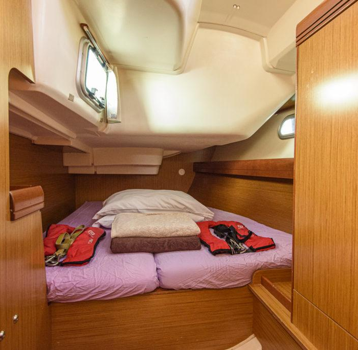 Benoit | Sun Odyssey 42 i photo 10