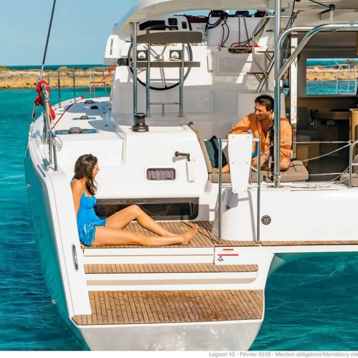HeyBlue | Lagoon 42 photo 31