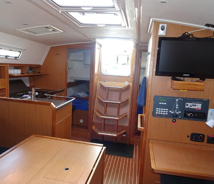 Adora | Bavaria 36 Cruiser photo 10