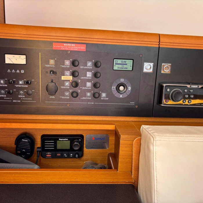 Moonlight | Sun Odyssey 479 photo 21