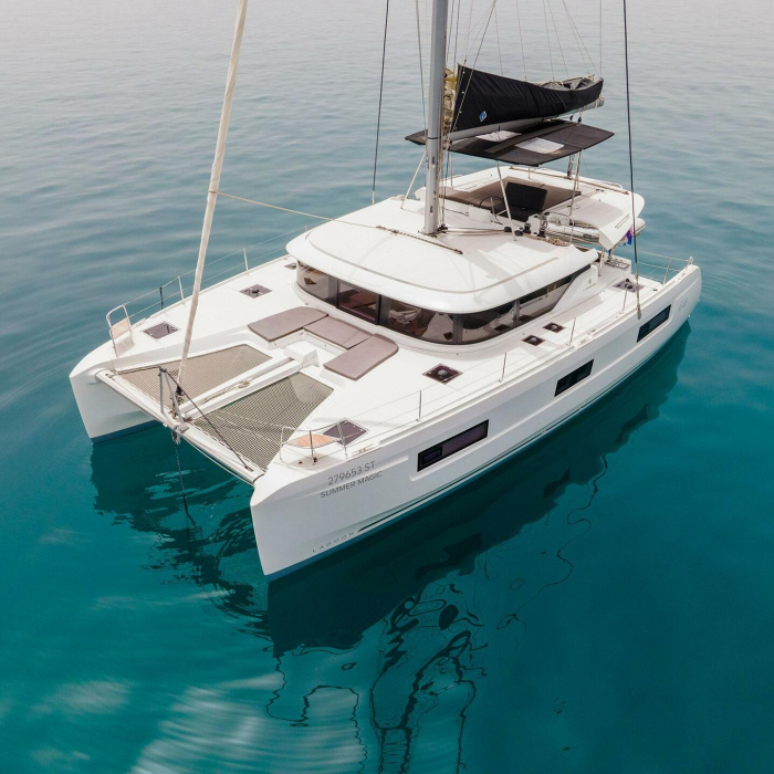 SUMMER MAGIC | Lagoon 46 photo 2