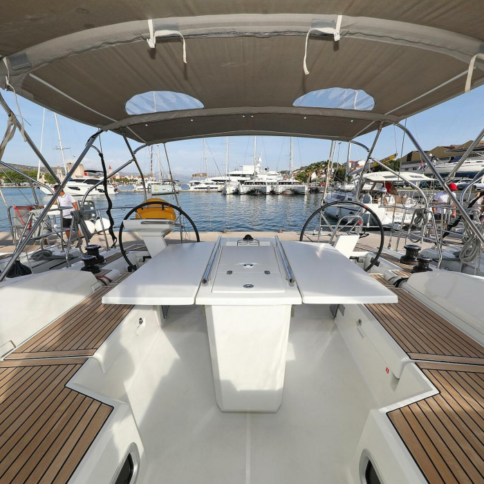 Ladybug | Oceanis 46.1 photo 28