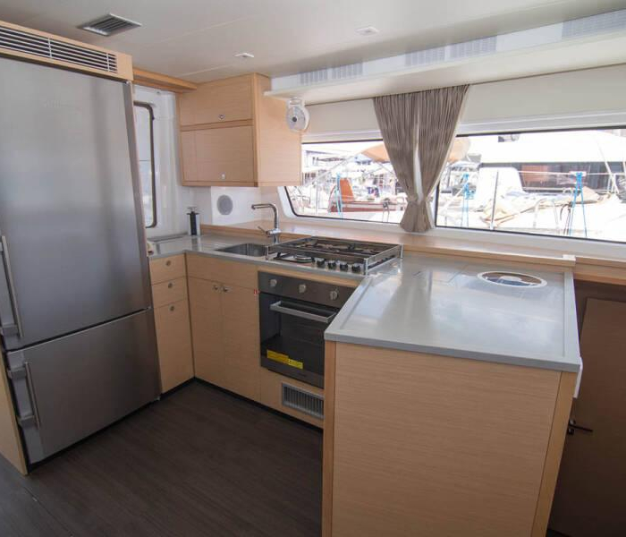 LinaHanna | Lagoon 52 F photo 13