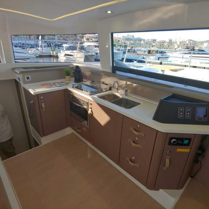 Patagonia Explorer | Bali 4.3 MY photo 13