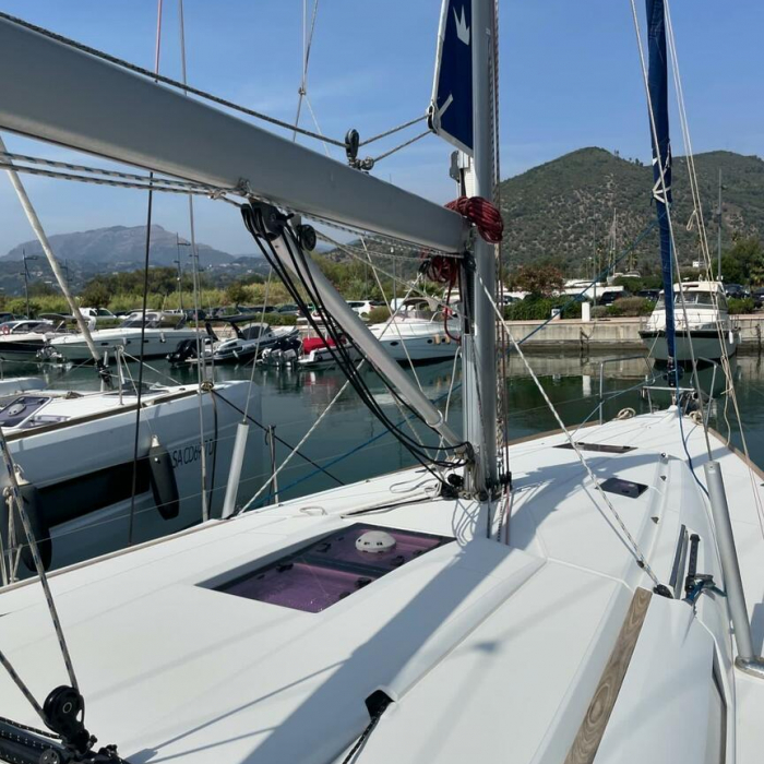 Olga | Sun Odyssey 439 photo 2