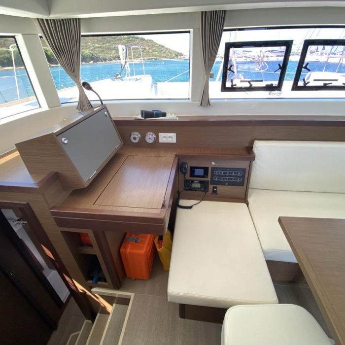 Aquila (WM, Inverter) | Lagoon 40 photo 14